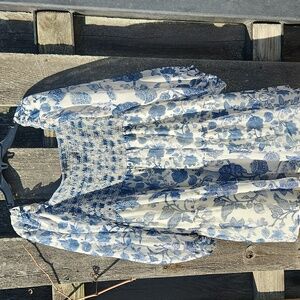 Sachin + Babi Blue Floral Smocked Baby Doll  Linen  Dress  SZ 4